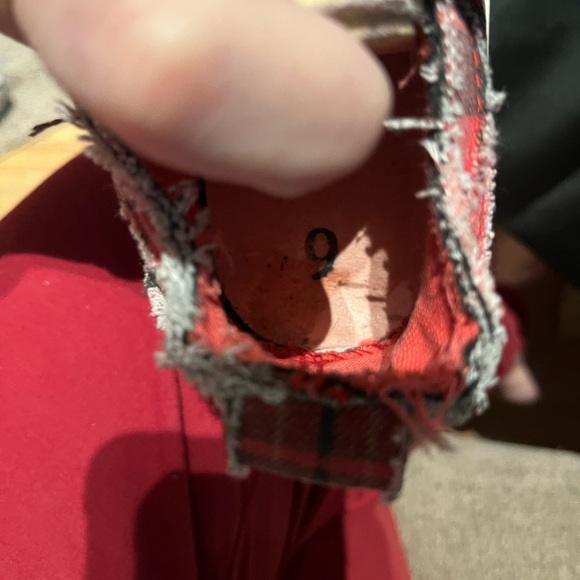 Blowfish Malibu Red Plaid woman’s size 9 flat shoes - Picture 9 of 9